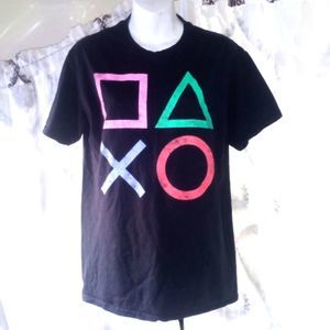 Play station Tshirt size ( box V )